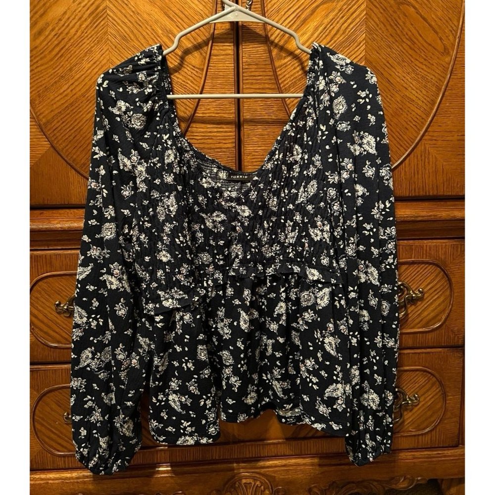 Torrid Blue Floral Babydoll Knit Smocked Bodice Crop Top